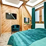 Pod Grapą Jakuzzi&deluxe&willa Pod Grapą Poronin