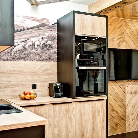 Chalet Pod Grapa Jakuzzi & Deluxe & Pod Grapa
