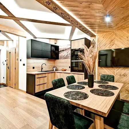 Pod Grapą Jakuzzi&deluxe&willa Pod Grapą Poronin